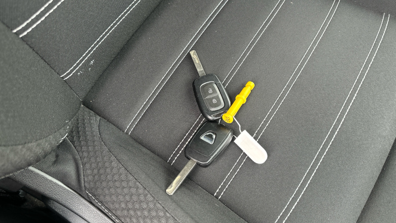 Dacia Duster 1.0 TCe 100 Comfort 5dr Bi Fuel Estate